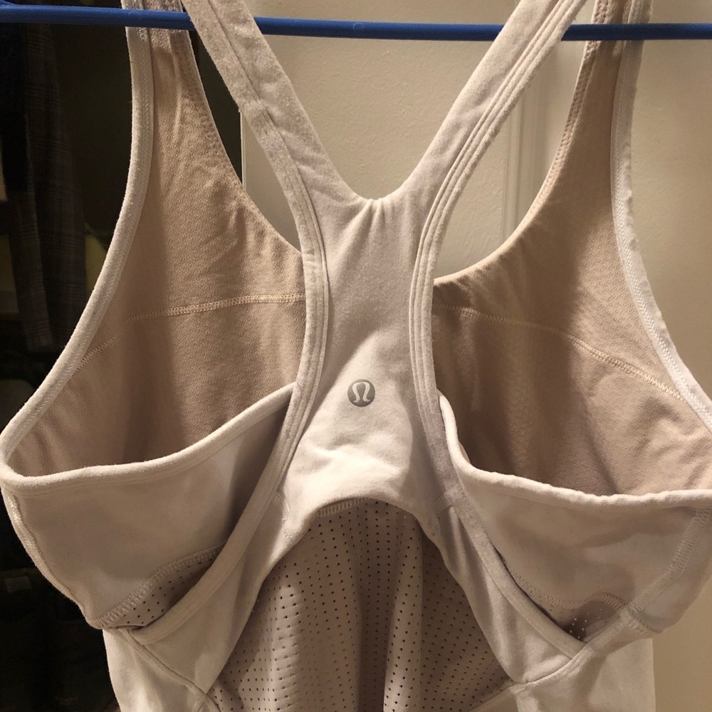Lululemon tank top